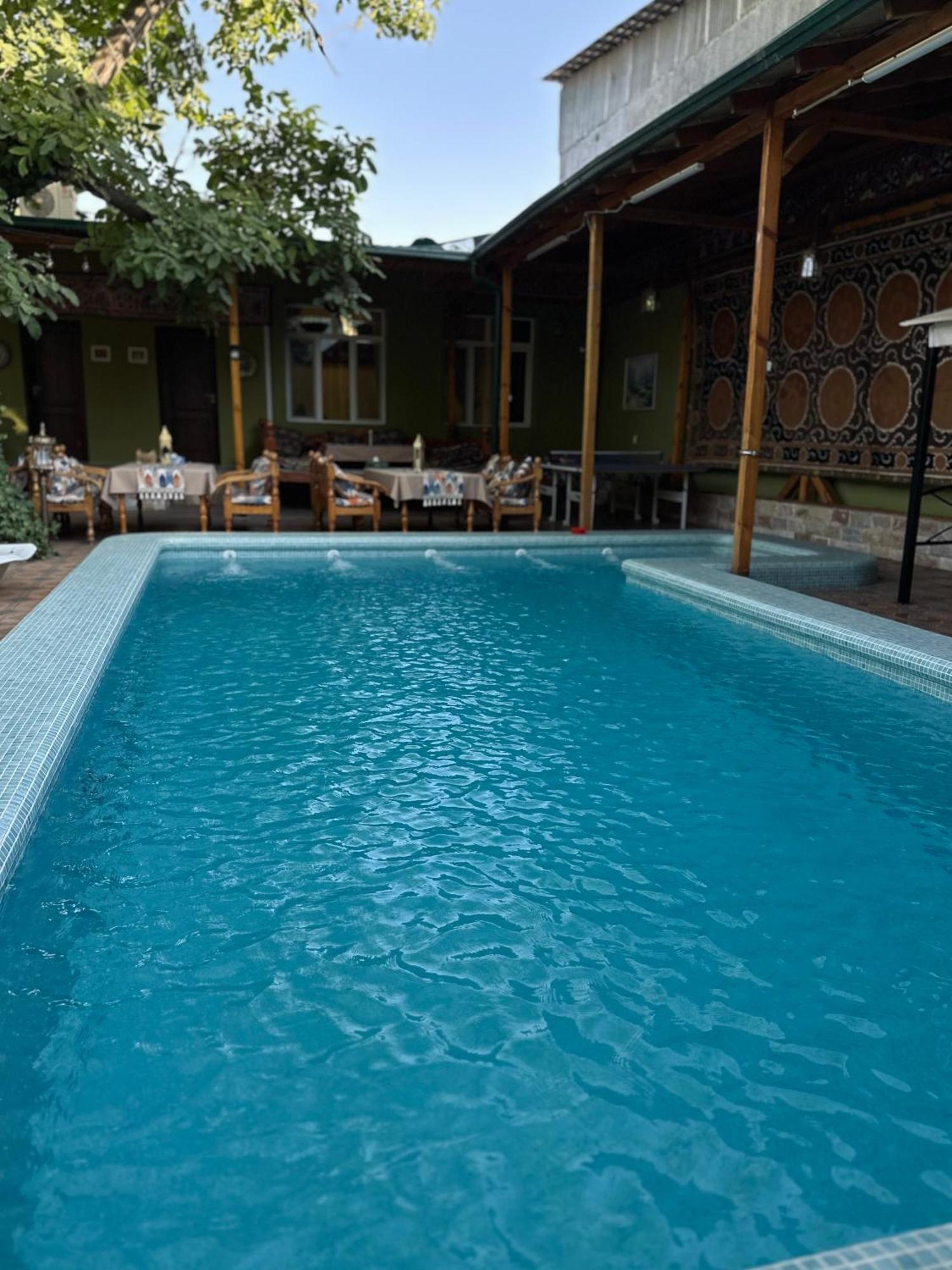 Green Yard Boutique Guesthouse Tachkent Extérieur photo