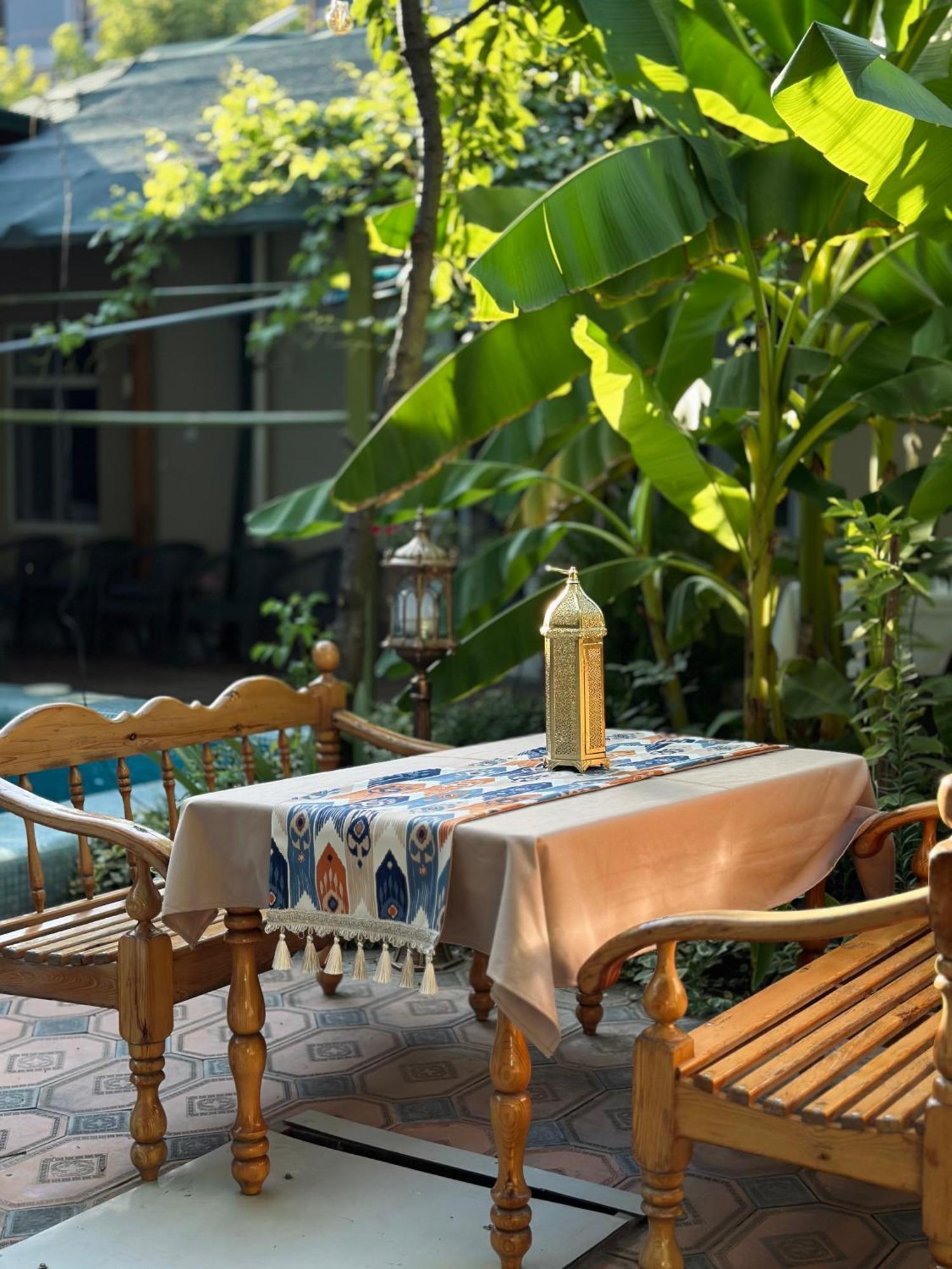 Green Yard Boutique Guesthouse Tachkent Extérieur photo