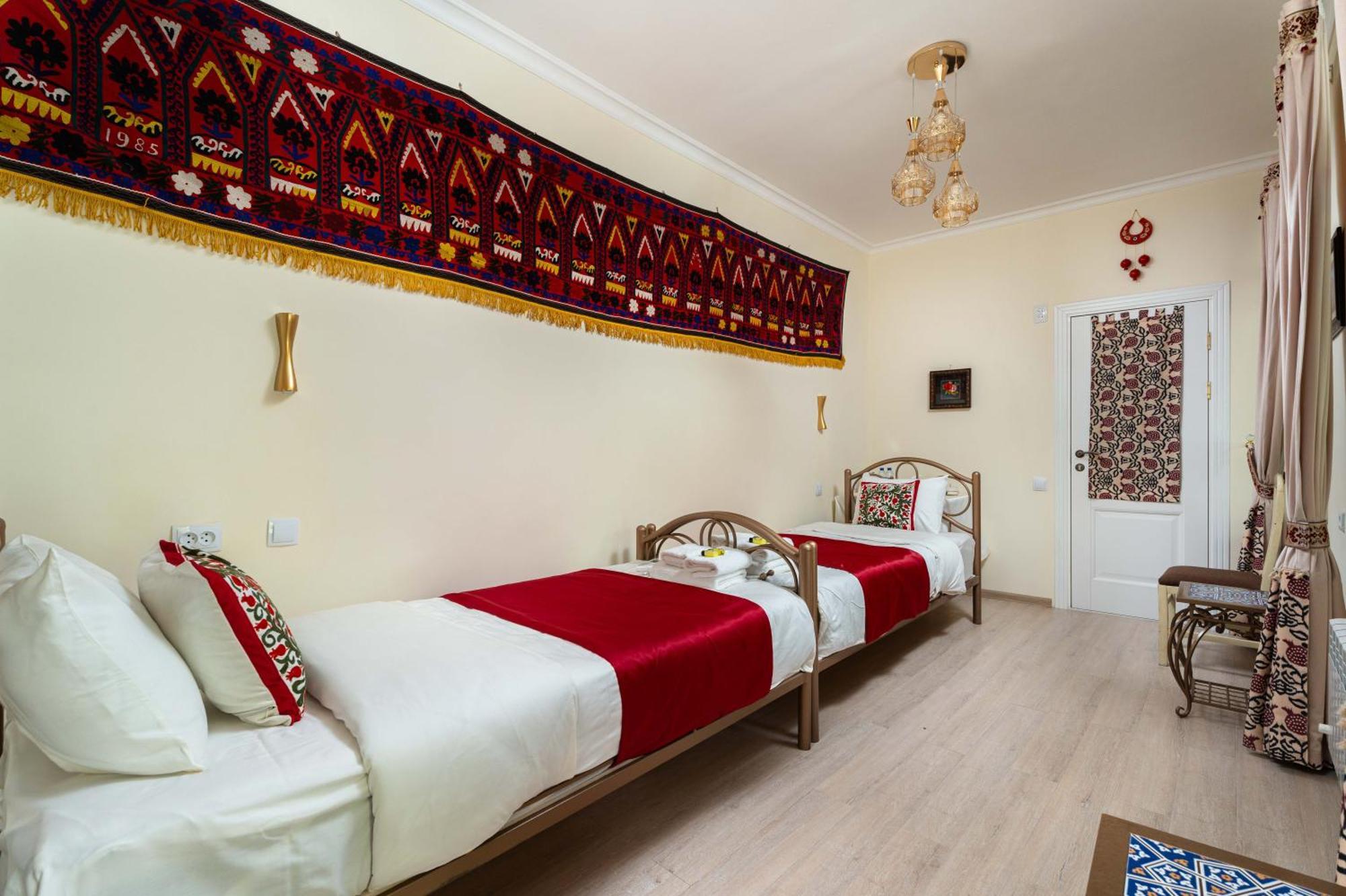 Green Yard Boutique Guesthouse Tachkent Extérieur photo